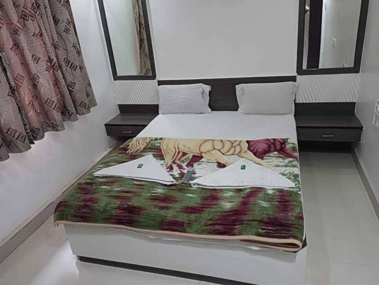 Hotel Shri Sai Darshan Shirdi Εξωτερικό φωτογραφία